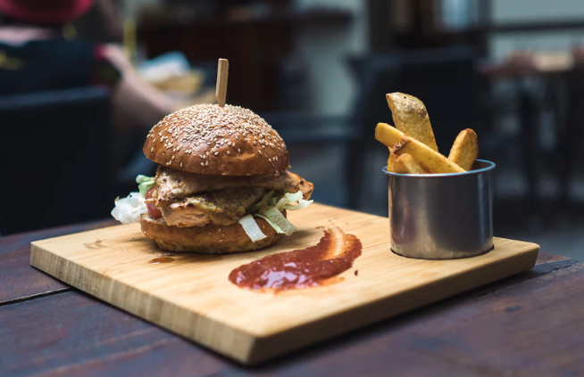 Cómo preparar una hamburguesa de pescado